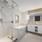 Maison Privee - Ultra Chic High-Floor Apt with Direct Burj Khalifa & Fountains Views - Dubaj