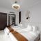 Maison Privee - Ultra Chic High-Floor Apt with Direct Burj Khalifa & Fountains Views - Dubaj