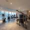 Maison Privee - Ultra Chic High-Floor Apt with Direct Burj Khalifa & Fountains Views - Dubaj