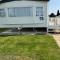 3 Bed 2 Bath Static Mobile Home On Fantastic Park - Mablethorpe