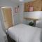 Quirky spacious ground floor Victorian garden flat
