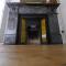 Quirky spacious ground floor Victorian garden flat