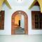 East Gate 8-9 Batticaloa