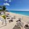 Estudio a pie de playa, increibles vistas, amanecer, atardecer, balcon, gym, jacuzi, 1807 - Cancún