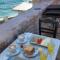 Arapis Rooms & Suites