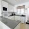 Sucina 2 Bed Bungalow walking distance of tow