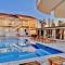 Sidari Beach Villa with private pool by DadoVillas