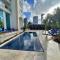 Beachfront luxury 2br condo