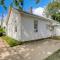 Cozy Downtown Sandusky Gem - 1 Mi to Lake Erie!