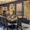 8BR Mansion: Packed with Fun and Comfort for All - Orlando