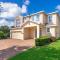 8BR Mansion: Packed with Fun and Comfort for All - Orlando