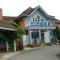 Chalet Like Upstairs Private Suite - 埃蒂约勒