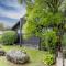 51 Conical Hill Road