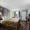 Super 8 by Wyndham Branson - Shepherd of the Hills Exwy - 布兰森