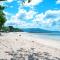 The Verge Cebu Beachfront Exclusive King Bed Pool Villa - 12 Minutes to Kawasan Falls Canyoneering - Badian