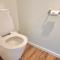 Addington townhouse with carpark 8mins walk to Hagley park south
