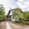 View of Mt Fuji Free transportation Bicycle Rental ok 富士山眺望