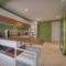 A2B241 T3 REZ-de-JARDIN PROCHE PLAGES