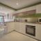 A2B241 T3 REZ-de-JARDIN PROCHE PLAGES