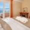 Hotel Dobrovit