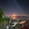 The Holiday House Harties