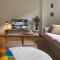 Etern Stays - Serene Apartment
