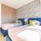 NEW La Roma Penthouse 100m2 Terrace Pool and Gym