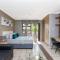 V&S Apartments - Luxury Studio in Fourways, Johannesburg
