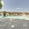 Walk to Pool and Lake Cozy Osage Beach Condo - 欧塞奇比奇