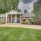 Spacious Dalton Vacation Rental with Deck and Hot Tub! - Massillon