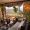 A Bird Cage Stay & Cottage