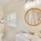 Lake Wales Vacation Rental with Screened-In Porch!