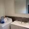 Convenient Studio Apt Near Airport, Beaches & Food