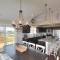 5533 - 6 Ways to Sunday by Resort Realty