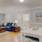 Charming home near Folly & Downtown Charleston - Charleston