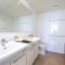 Luxe High-rise with Al Fresco Dining & Ocean views - Gold Coast