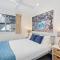Beachfront Bliss at Kirra Beach with Pool