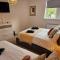 Homebird Property - Epsom Apartment - Harrogate