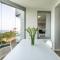 Bayview 208