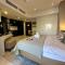 Manzil - Cozy Studio nr Downtown w Canal Views - Dubai