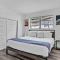 Relaxing Getaway 4 Bedroom, Pool and 18 minutes to the Beach - Мирамар