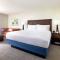 Hampton Inn Naples-Central