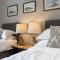 Stylish 2 bed pet-friendly coastal retreat