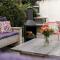 Stylish 2 bed pet-friendly coastal retreat