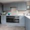 Stylish 2 bed pet-friendly coastal retreat