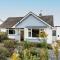 Stylish 2 bed pet-friendly coastal retreat