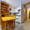 Studio Cabine Bien Équipé · Centre Val-dIsère · Balcon & Terrasse Exposée Sud - FR-1-518-105