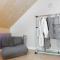 Chalet Like Upstairs Private Suite - 埃蒂约勒