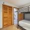 Comfortable Highridge C7 One Bedroom Plus Loft with Fireplace and Hot Tub Access - 基灵顿