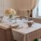 "Les Effrontés" Louis Blanc Charming Apartment